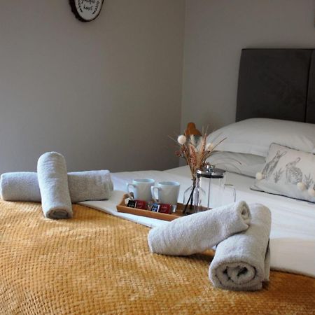 The Squirrels- Alresford, Essex Apartment Екстериор снимка